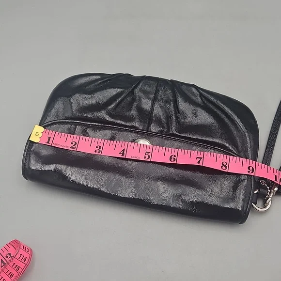 Coach Large Glossy Shiny Black Leather Wristlet Clutch - Picture 12 of 12